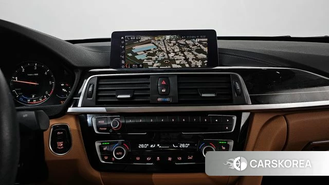 BMW 3 Series GT (F34) 2018 Белый из Кореи, фото 5