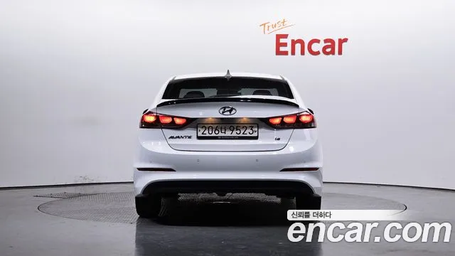 Hyundai Avante AD id 2526315 из Кореи 5