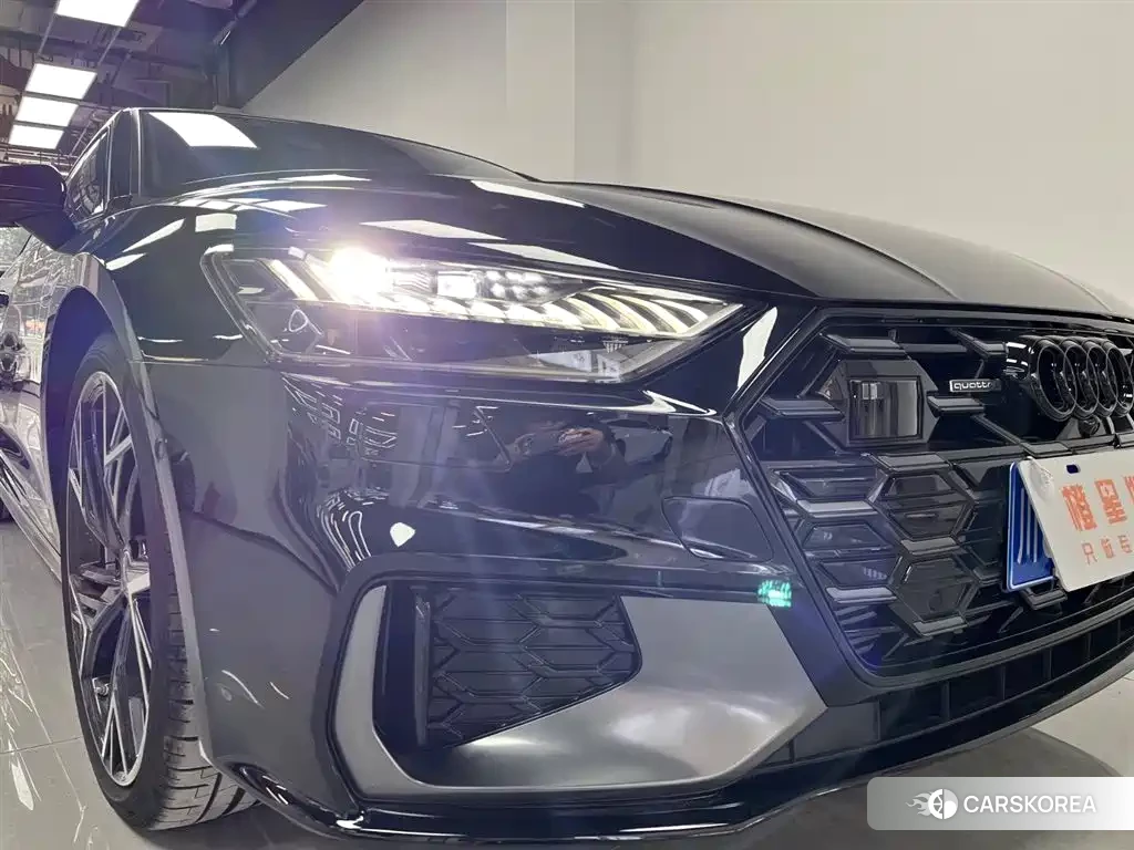 Audi A7L 2025 Черный из Китая, фото 6
