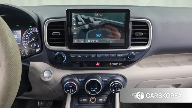 Hyundai Venue 2021 Белый из Кореи, фото 5