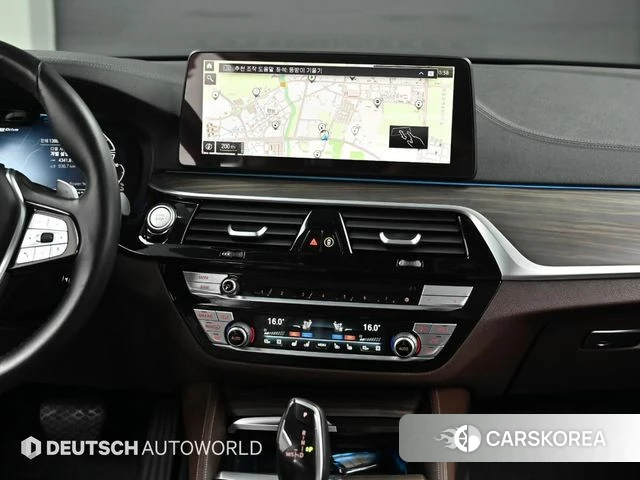 BMW 5 Series (G30) 2021 Черный из Кореи, фото 5
