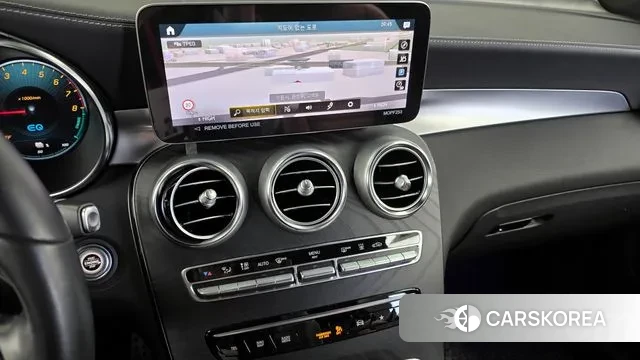 Mercedes-Benz GLC-Class X253 2023 Белый из Кореи, фото 5