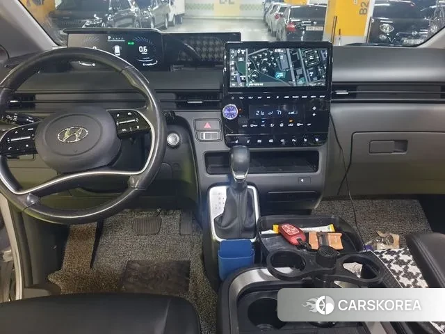 Hyundai Staria 2022 Серебристо-серый из Кореи, фото 5