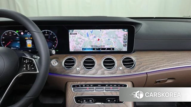 Mercedes-Benz E-Class W213 2023 Белый из Кореи, фото 5