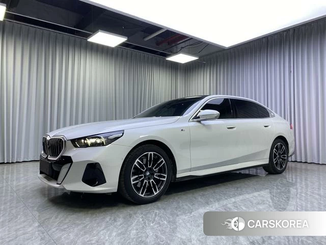 BMW 5 series id 3882612 из Китая 5