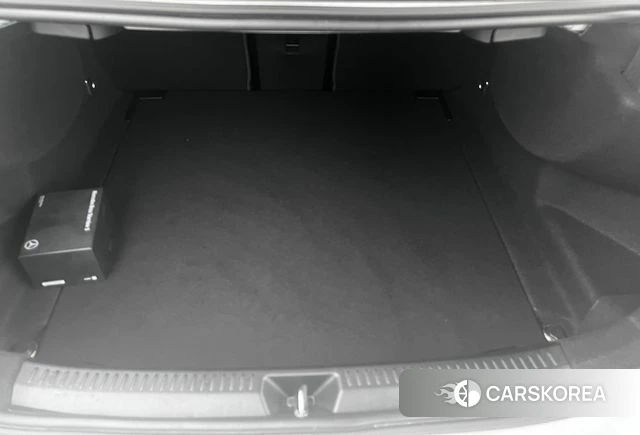 Mercedes-Benz A-Class W177 2025 Белый из Кореи, фото 5