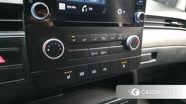 Hyundai Staria 2023 Серый из Кореи, фото 5