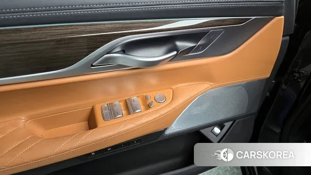 BMW 7 Series (G11) 2022 Черный из Кореи, фото 5