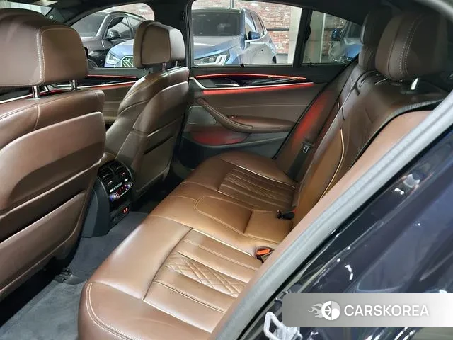 BMW 5 Series (G30) 2023 Синий из Кореи, фото 5