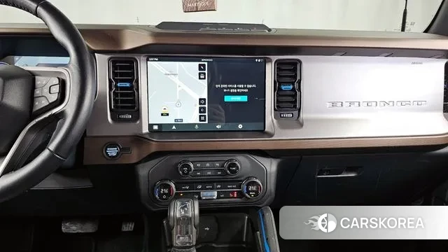 Ford Bronco 6th Generation 2023 Зеленый из Кореи, фото 5