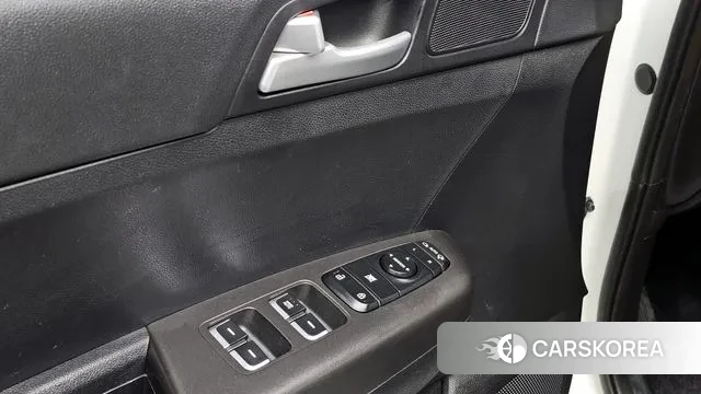 Kia Sportage The Bold 2019 Белый из Кореи, фото 5