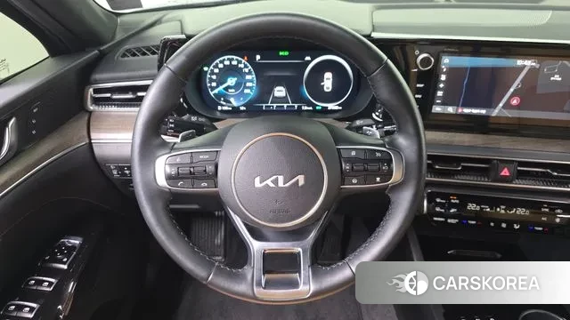 Kia K5 Hybrid 3rd Generation 2023 Серый из Кореи, фото 5