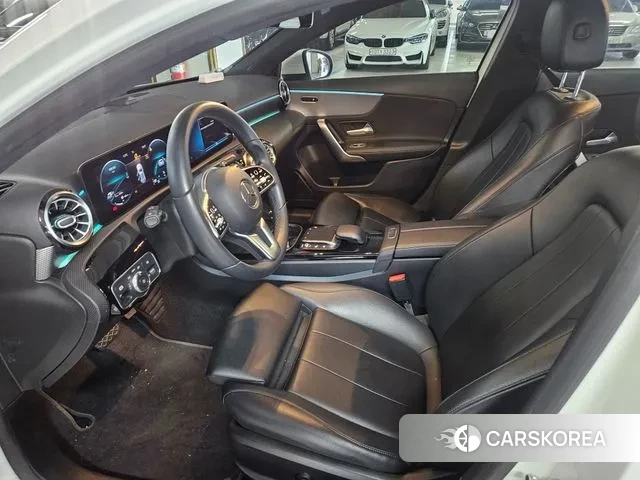 Mercedes-Benz A-Class W177 2021 Белый из Кореи, фото 5