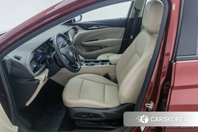 Buick Regal 2022 Красный из Китая, фото 5