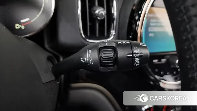 Mini Cooper Countryman 2022 Цвет галактики из Кореи, фото 5