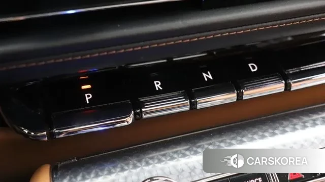 Lincoln Aviator 2nd generation 2022 Белый из Кореи, фото 5