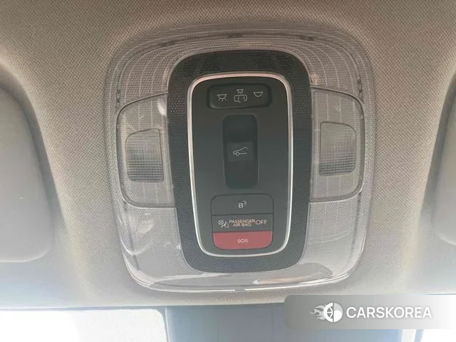 Hyundai The New Avante (CN7) 2023 Серебристо-серый из Кореи, фото 5