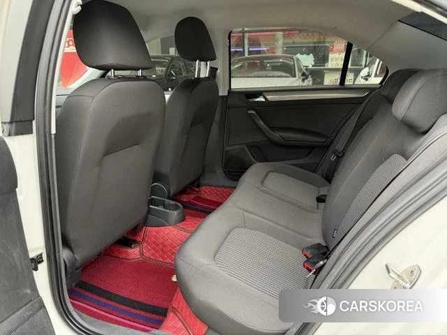 Volkswagen Santana 2021 Белый из Китая, фото 5