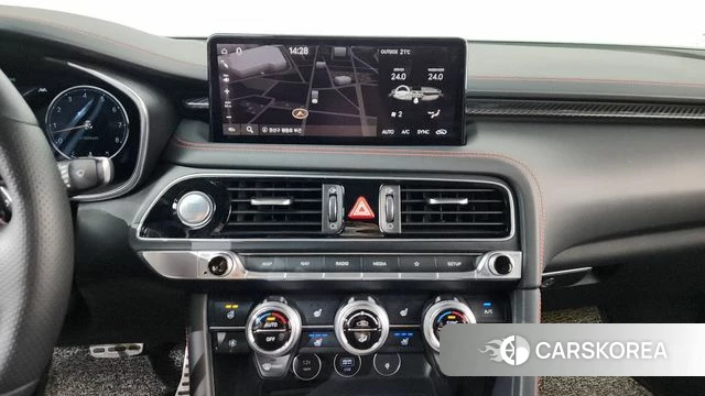 Genesis The New G70 2021 Белый из Кореи, фото 5