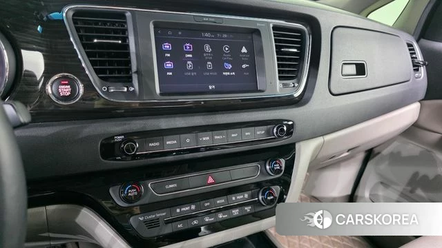 Kia The New Carnival 2020 Черный из Кореи, фото 5