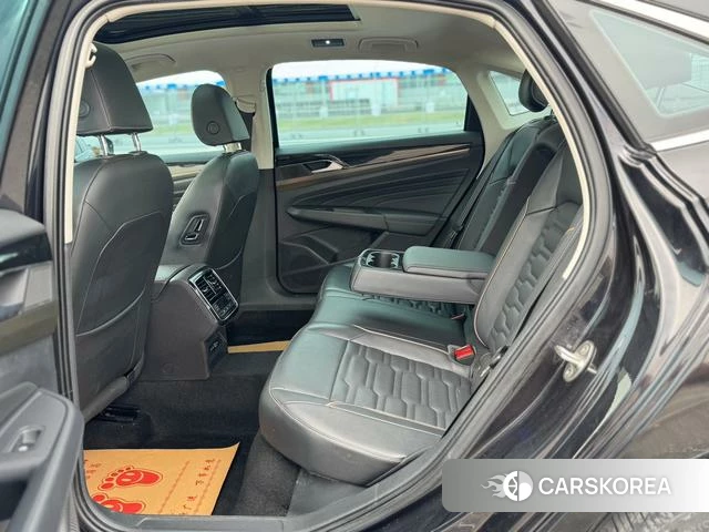 Volkswagen Passat 2021 Черный из Китая, фото 5