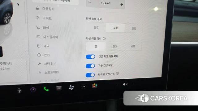 Tesla Model Y 2023 Серый из Кореи, фото 5