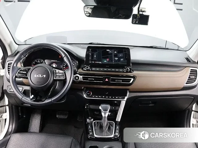 Kia Seltos 2021 Белый из Кореи, фото 5