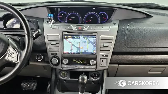 Ssangyong Korando Turismo 2018 Белый из Кореи, фото 5