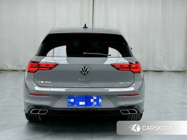 Volkswagen Golf 2023 Темно-серый из Китая, фото 5