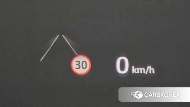 Land Rover Discovery Sports 2nd Generation 2025 Белый из Кореи, фото 5