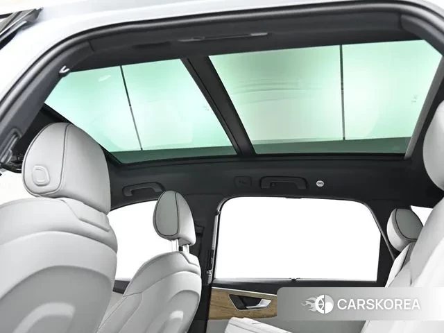 Audi Q7 (4M) 2024 Белый из Кореи, фото 5