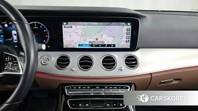 Mercedes-Benz E-Class W213 2021 Серый из Кореи, фото 5