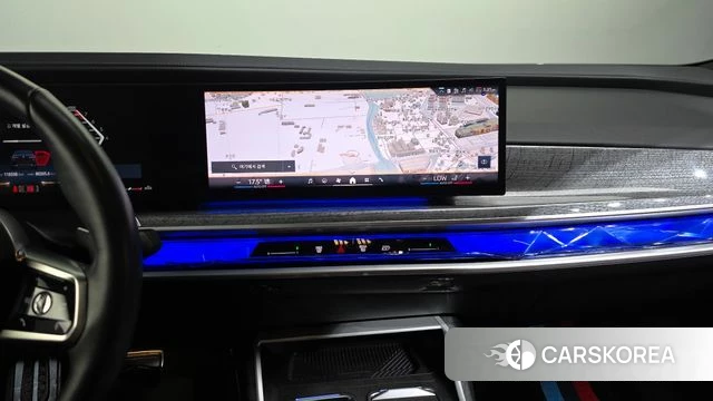 BMW 7 Series (G70) 2023 Черный из Кореи, фото 5