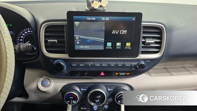 Hyundai Venue 2019 Белый из Кореи, фото 5