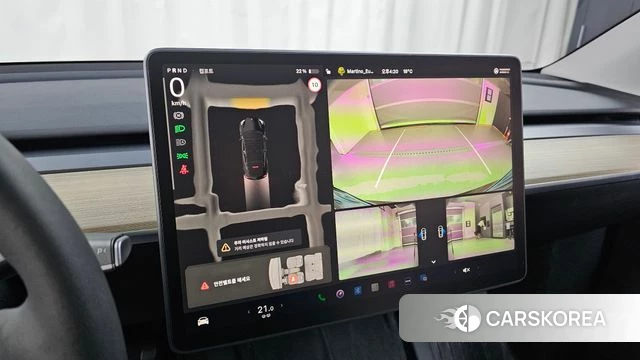 Tesla Model Y 2023 Черный из Кореи, фото 5