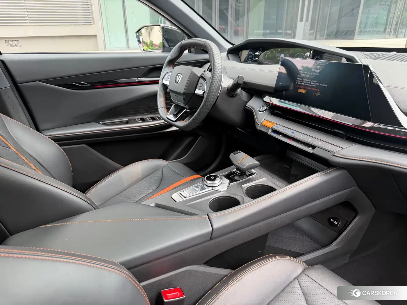 Chang'an Changan UNI-V 2025 Silver/gray из Китая, фото 5