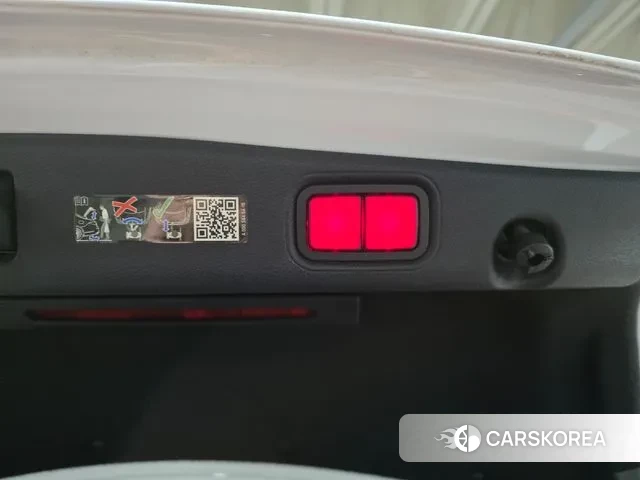 Mercedes-Benz E-Class W213 2023 Белый из Кореи, фото 5