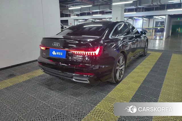 Audi A6L 2022 Черный из Китая, фото 5