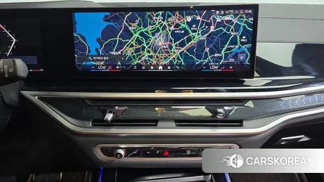 BMW X7 (G07) 2024 Черный из Кореи, фото 5