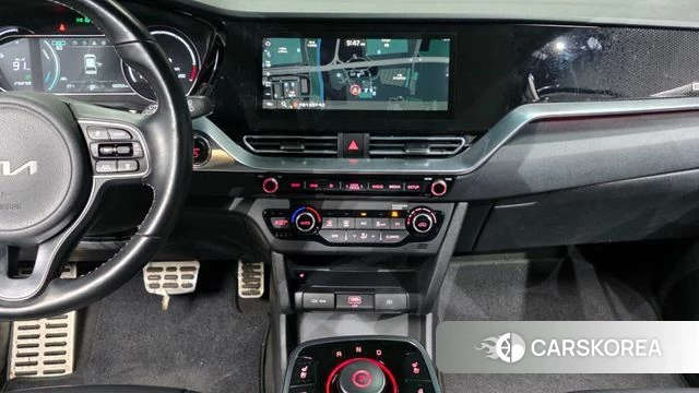 Kia Niro EV 2021 Серебряный из Кореи, фото 5