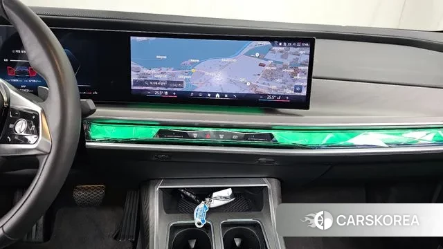 BMW 7 Series (G70) 2023 Черный из Кореи, фото 5