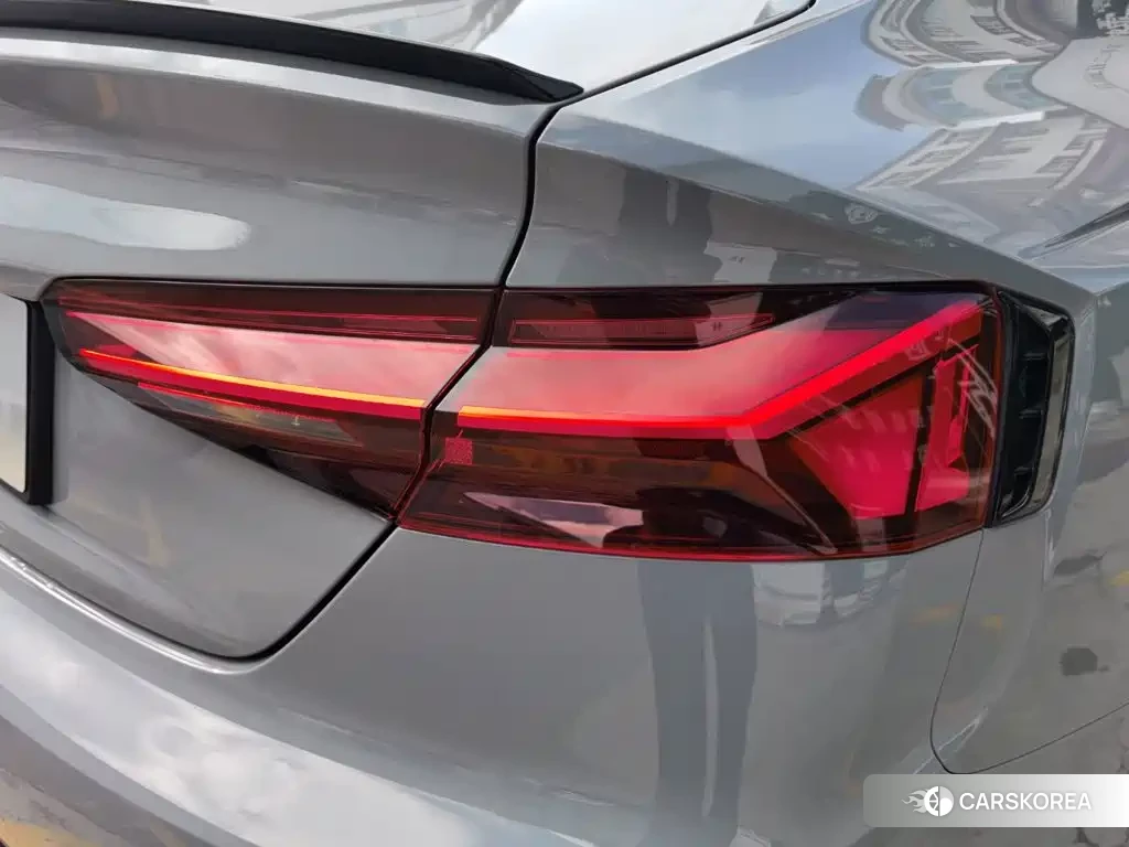 Audi RS 5 2025 Silver/gray из Китая, фото 6