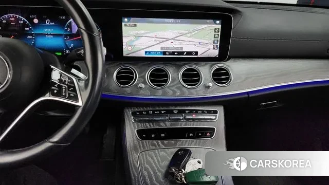 Mercedes-Benz E-Class W213 2022 Черный из Кореи, фото 5