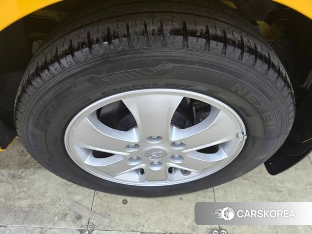 Hyundai The New Grand Starex 2020 Желтый из Кореи, фото 5