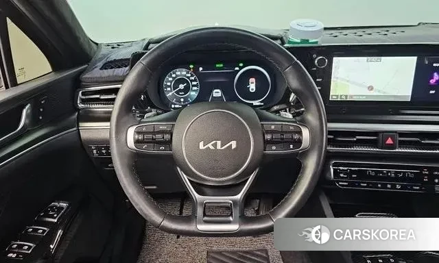 Kia K5 3rd generation 2023 Серый из Кореи, фото 5