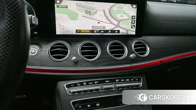 Mercedes-Benz E-Class W213 2021 Серый из Кореи, фото 5