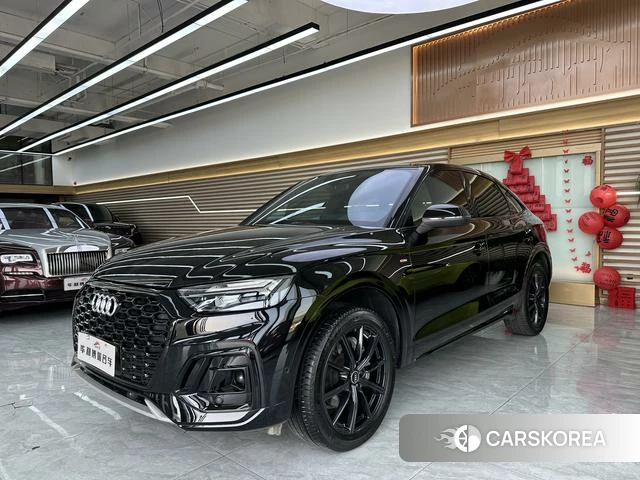 Audi Q5L Sportback 2022 Черный из Китая, фото 5