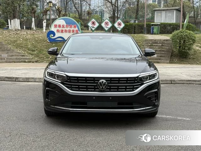 Volkswagen Passat 2024 Черный из Китая, фото 5
