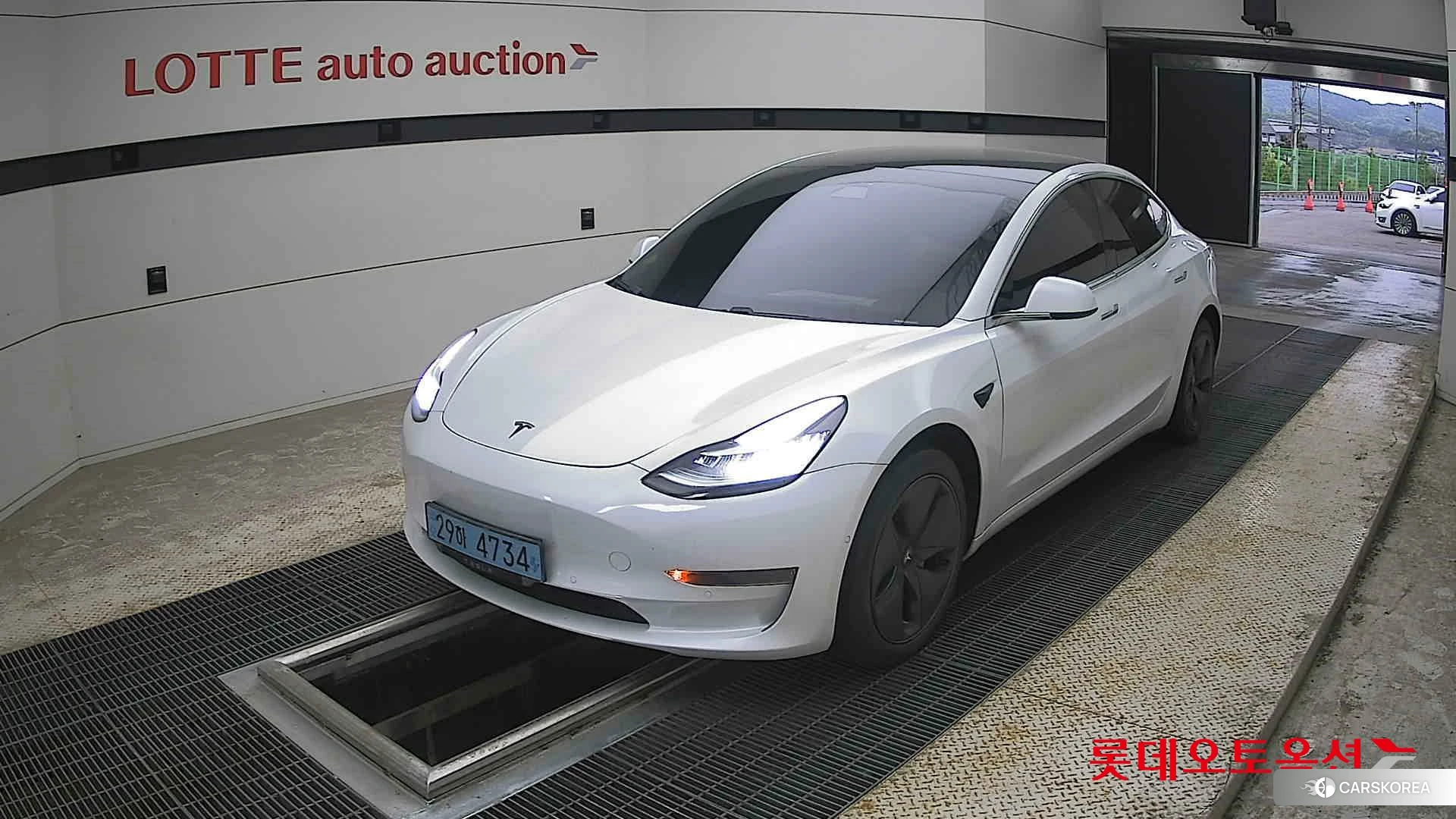 Tesla Model 3 Standard Range Plus RWD 2020 Pearl White Multi-coat из Кореи, фото 5