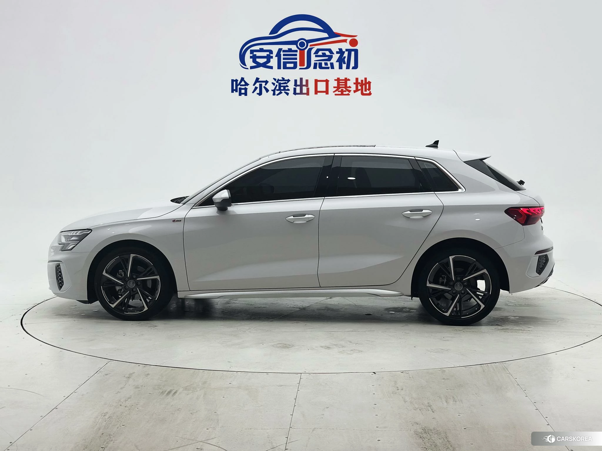 Audi A3 2022 Белый из Китая, фото 5